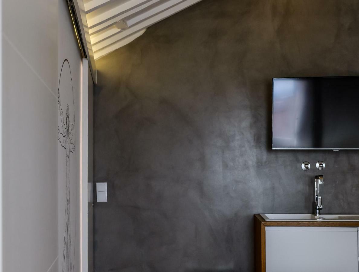 Alfama Riverview Apartments Lisbon Bagian luar foto