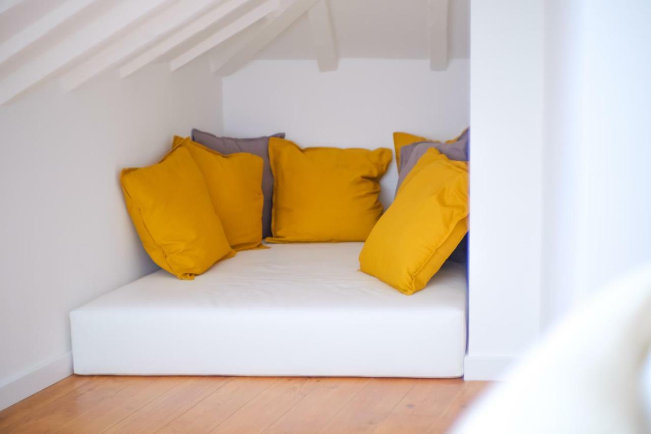 Alfama Riverview Apartments Lisbon Bagian luar foto