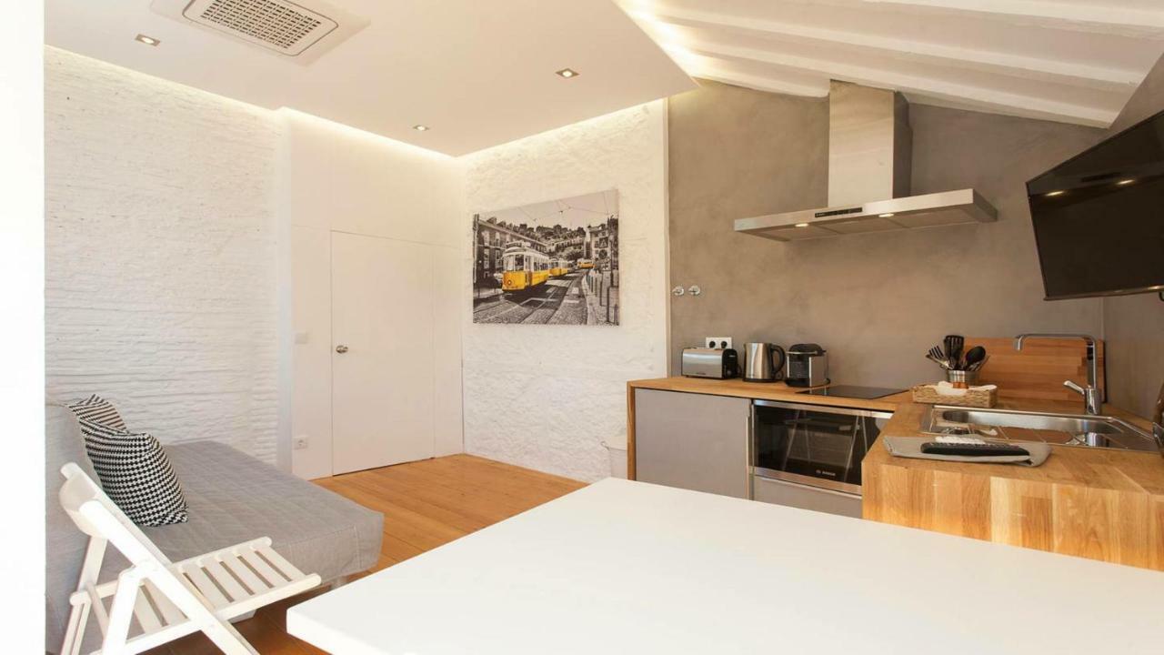 Alfama Riverview Apartments Lisbon Bagian luar foto