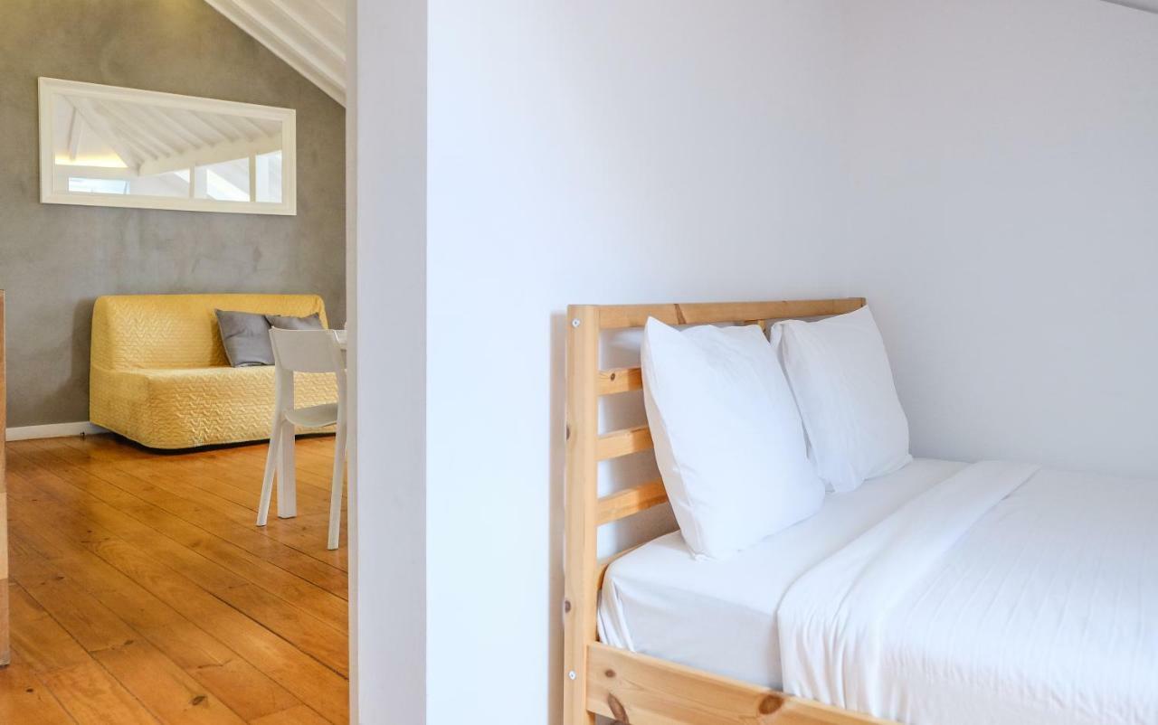 Alfama Riverview Apartments Lisbon Bagian luar foto