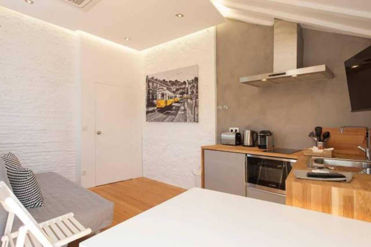 Alfama Riverview Apartments Lisbon Bagian luar foto